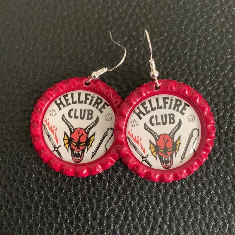Hellfire Club. Stranger things. handcrafted bottle Cap Earrings. - Picture 4 of 12